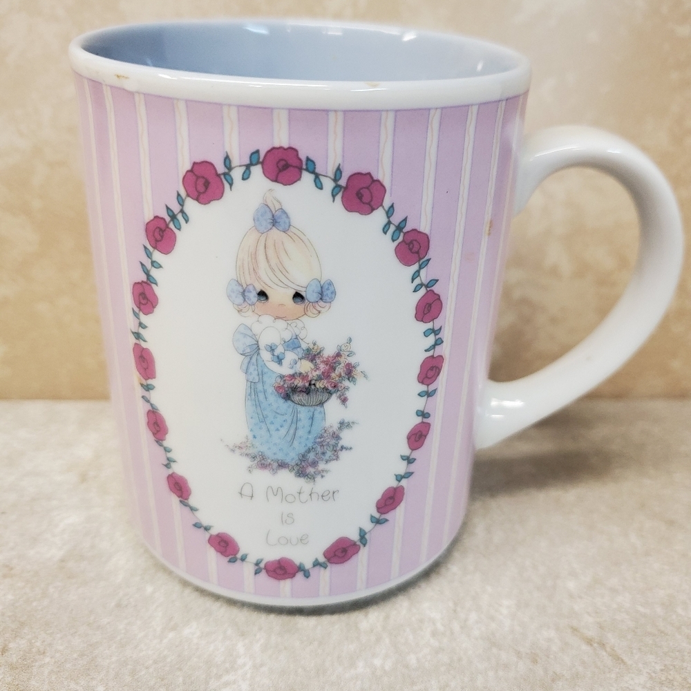 ☕ Precious Moments A Mother is Love Coffee Cup